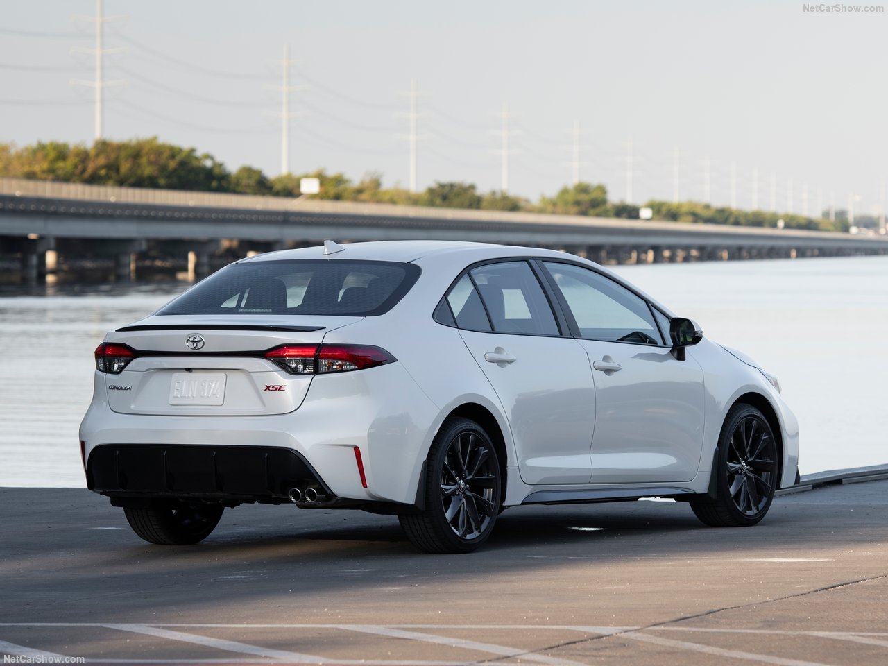 تويوتا كورولا 2023 Gallery Image